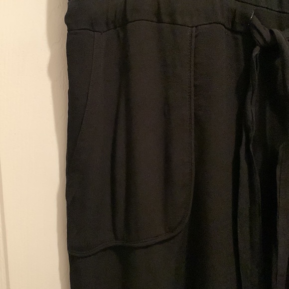 Monrow Twill Pocket Dress with Waist Drawcord • Size L - Picture 12 of 16